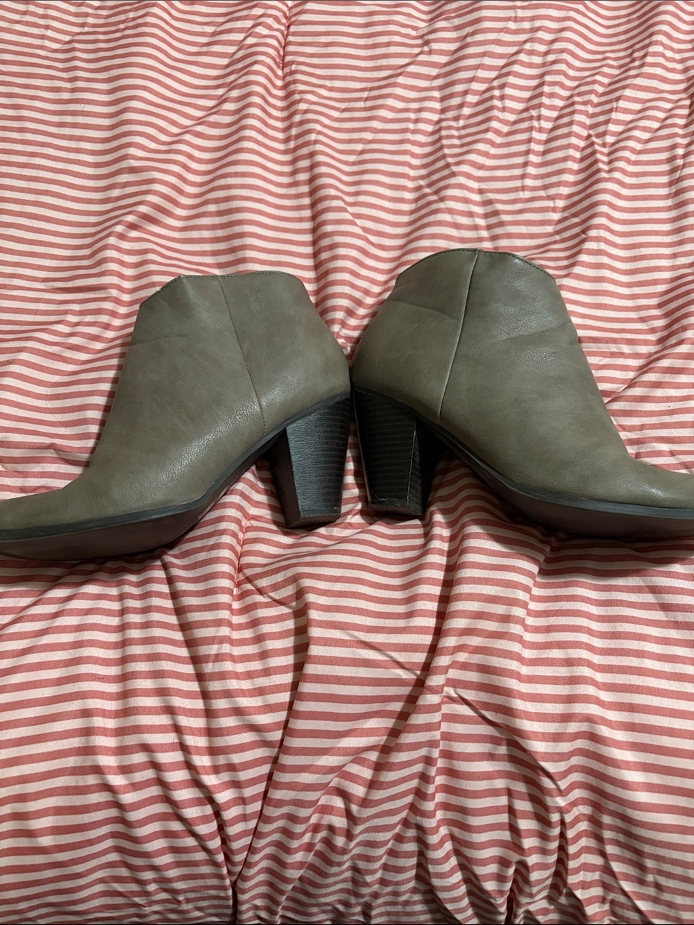 Women's Ankle Booties-Classic Side-Zip Style
